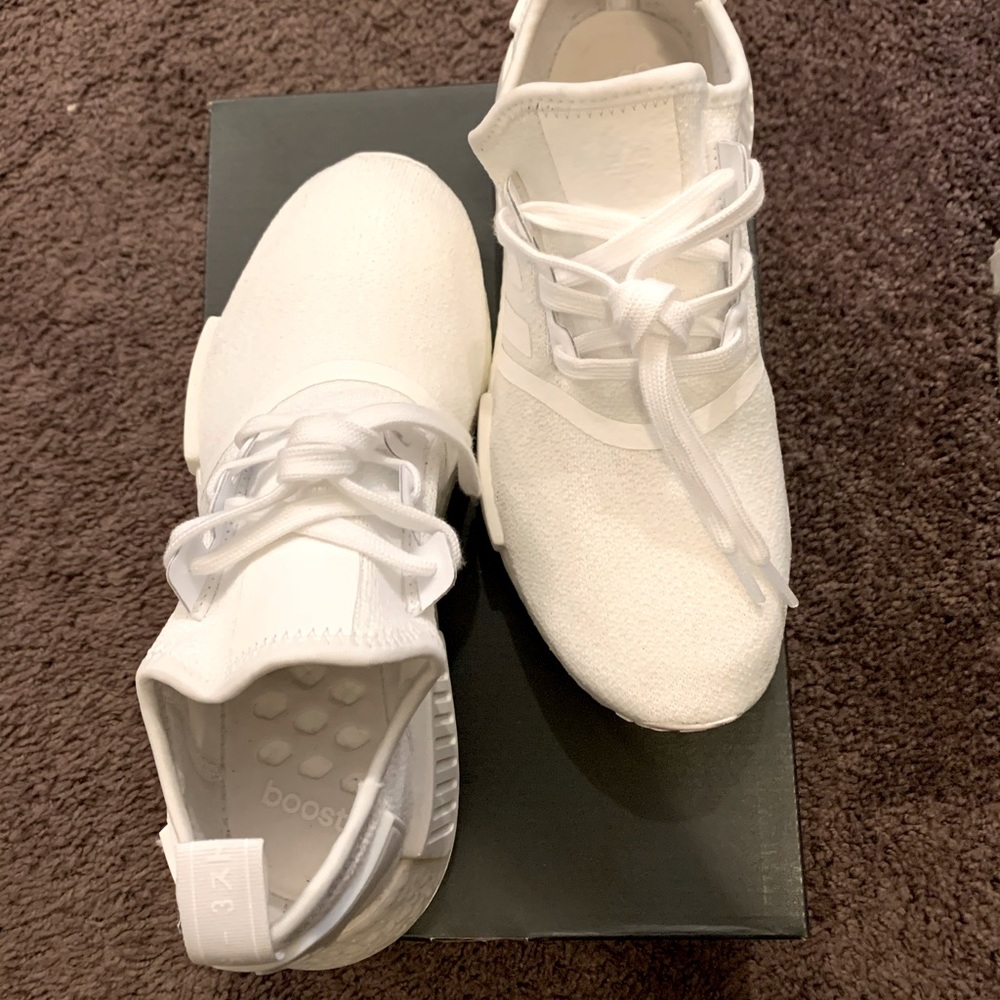 NMD_R1 Adidas
